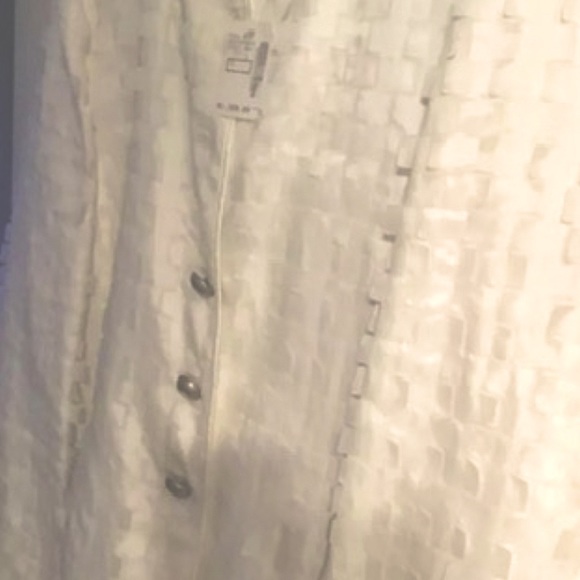 Armani Jacket from Holt Renfrew, never worn, price tag still on. - Picture 3 of 8